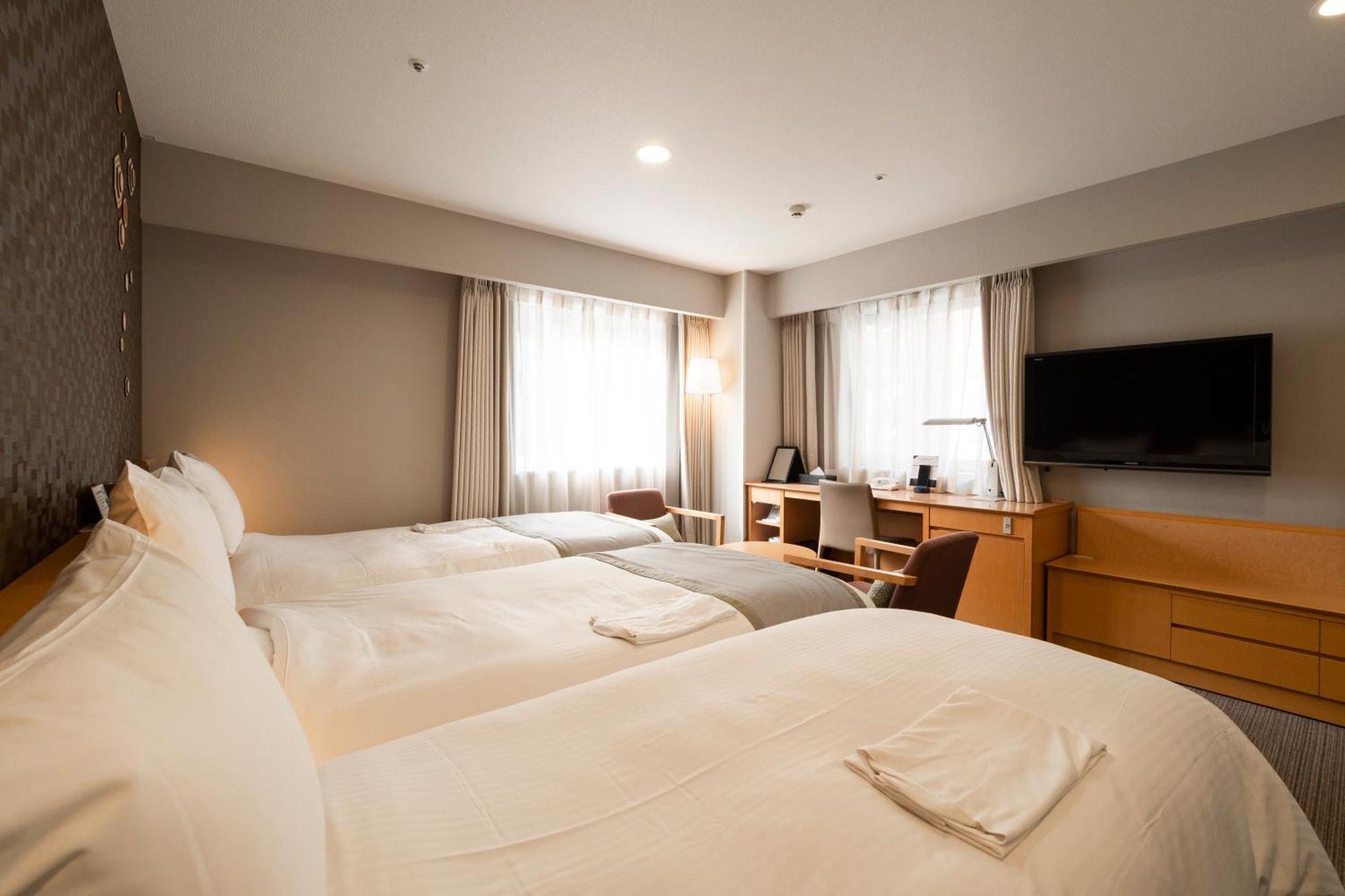 Richmond Hotel Sapporo Ekimae Екстер'єр фото
